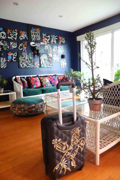 Luxurious Mid Century Modern Folk Art * Mexico