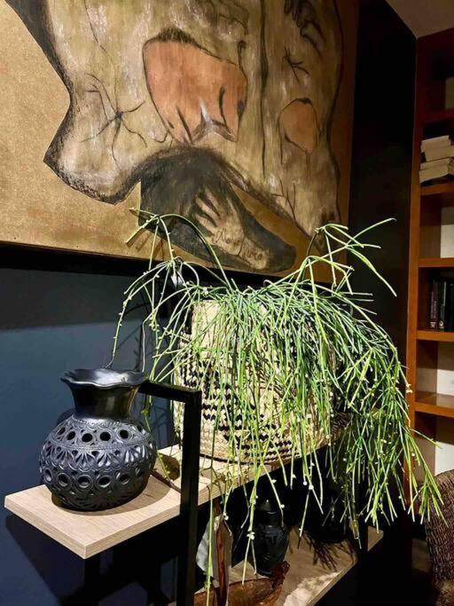 Luxurious Mid Century Modern Folk Art Сasa de vacaciones *